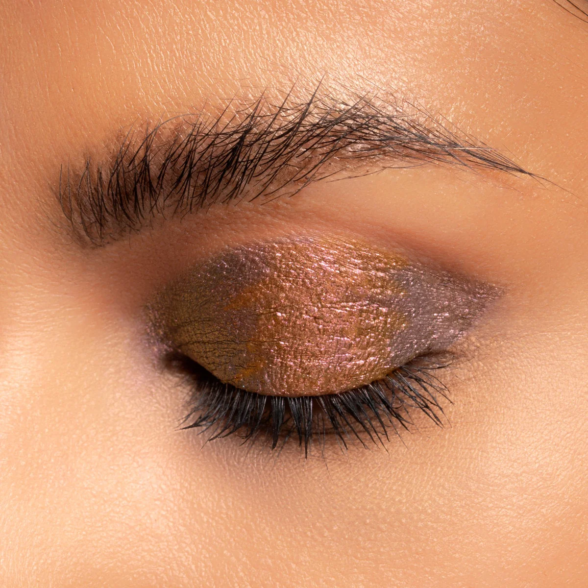 Mineral Wear Diamond Melt-allic | Bronze Brilliance - Image 4